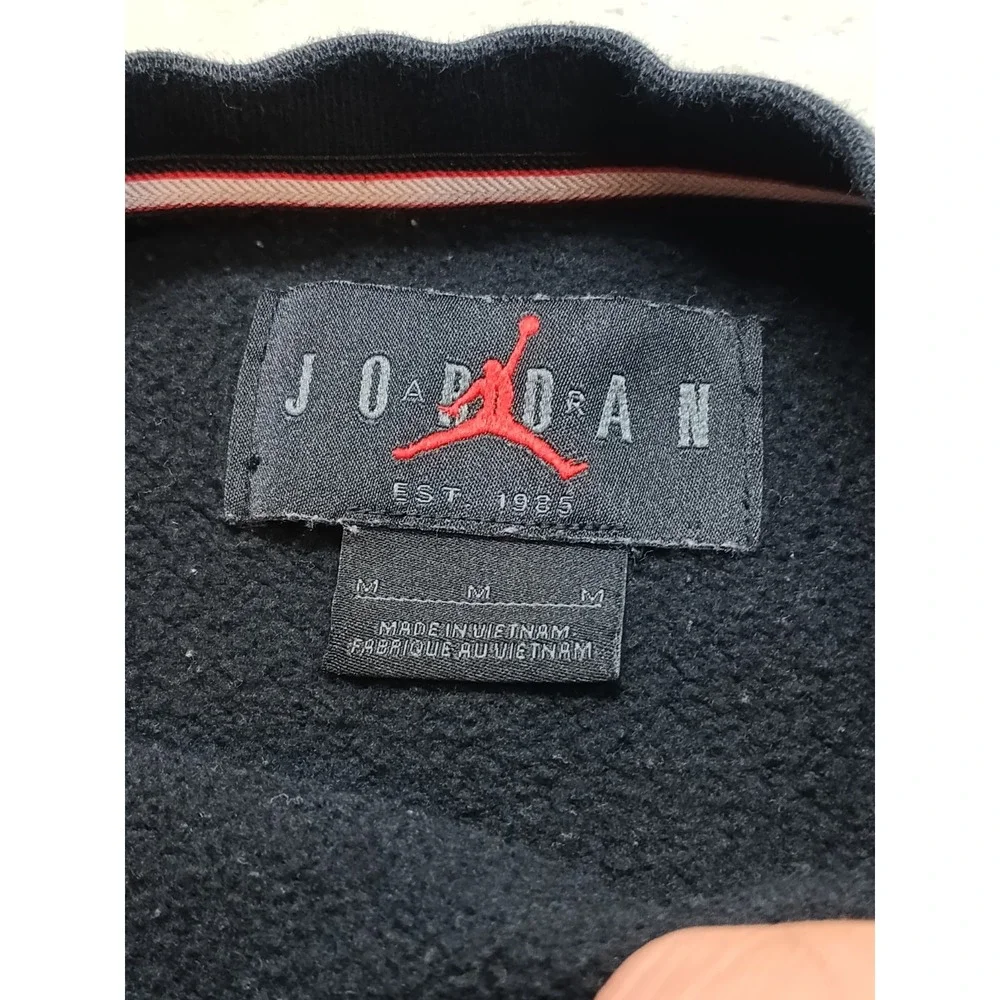 Jordan Mens Medium Black Sweatshirt Essential Holiday Plaid Air Spellout